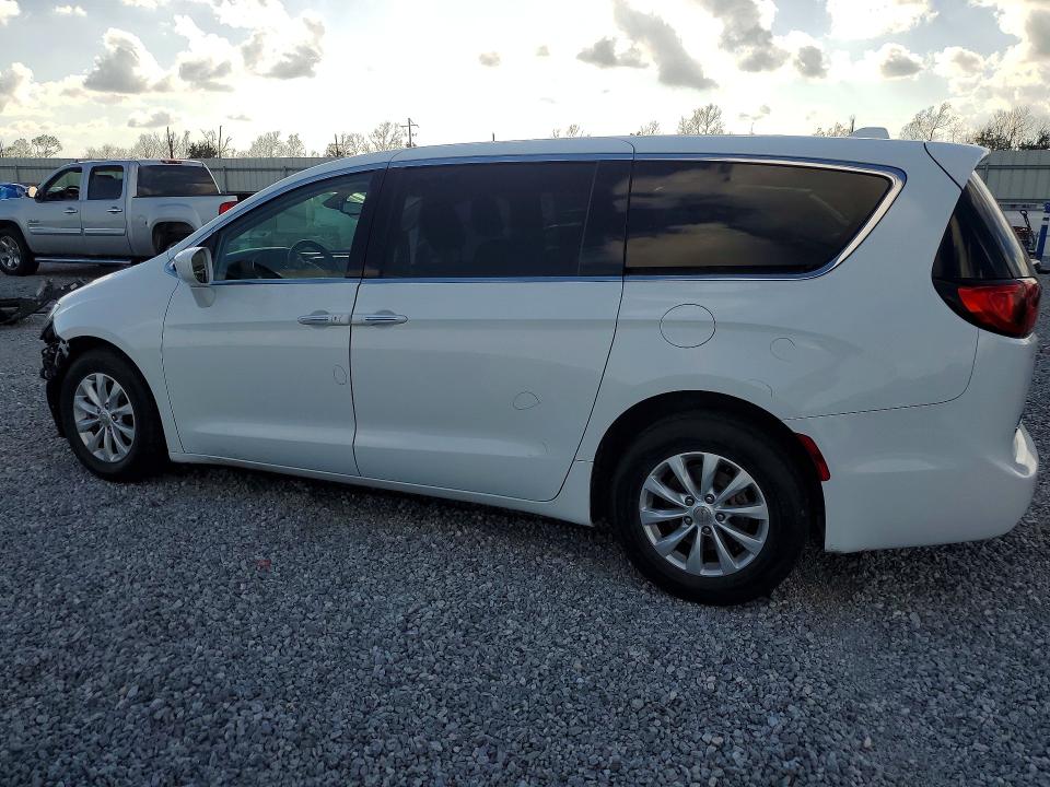 Продаж на аукціоні авто 2018 Chrysler Pacifica, vin: 2C4RC1FG4JR279873, номер лоту: 79716625