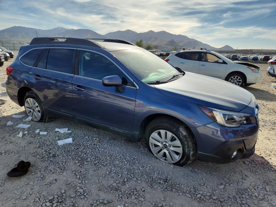 2018 Subaru Outback მანქანა იყიდება აუქციონზე, vin: 4S4BSACC0J3264488, აუქციონის ნომერი: 47653296