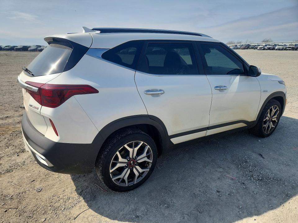 Продаж на аукціоні авто 2021 Kia Seltos, vin: KNDETCA20M7126936, номер лоту: 46759176