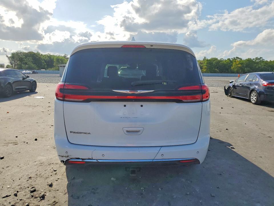 47645286 :رقم المزاد ، 2C4RC1BG7NR138999 vin ، 2022 Chrysler Pacifica مزاد بيع