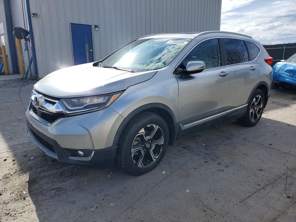 47593226 :رقم المزاد ، 2HKRW2H97HH625854 vin ، 2017 Honda Cr-v مزاد بيع