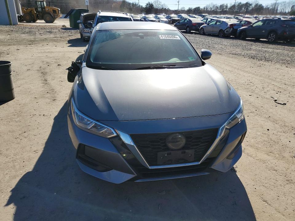 41840496 :رقم المزاد ، 3N1AB8CV6NY207335 vin ، 2022 Nissan Sentra مزاد بيع