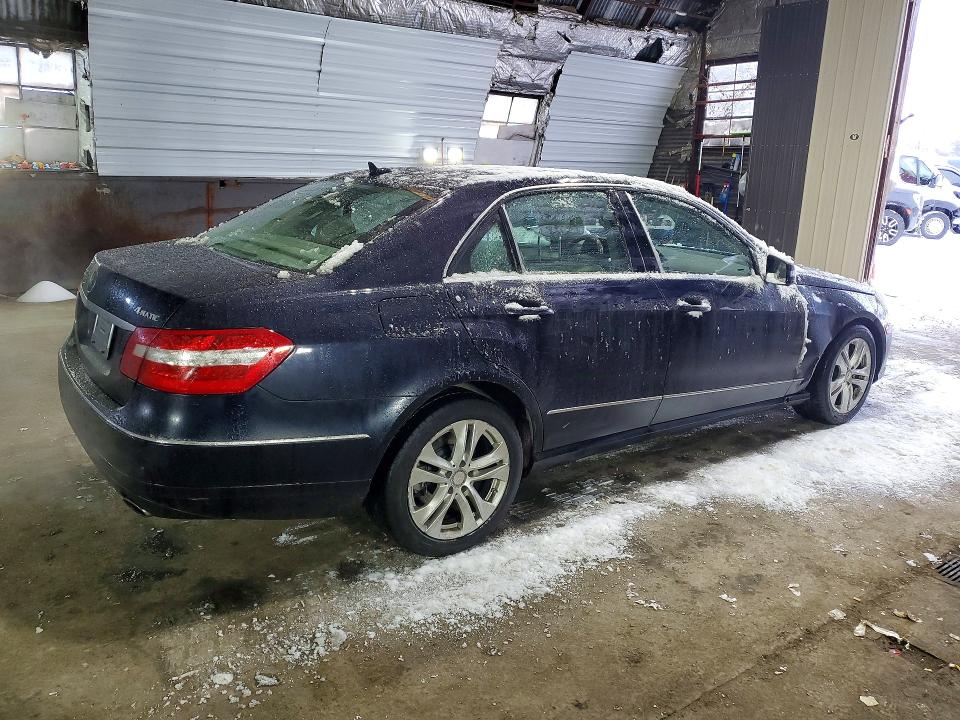 77543265 :رقم المزاد ، WDDHF8HB5AA230396 vin ، 2010 Mercedes-benz E مزاد بيع