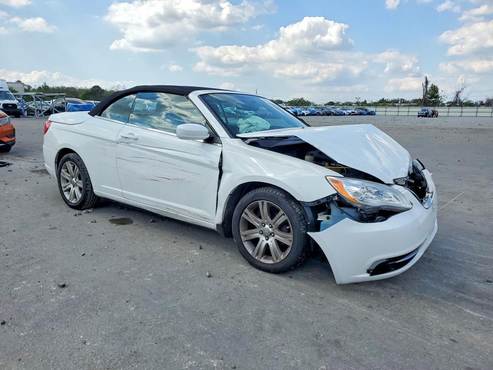 47517836 :رقم المزاد ، 1C3BCBEG7CN251062 vin ، 2012 Chrysler 200 مزاد بيع