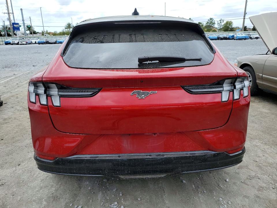 46098186 :رقم المزاد ، 3FMTK3SU4NMA49338 vin ، 2022 Ford Mustang Mach-e مزاد بيع