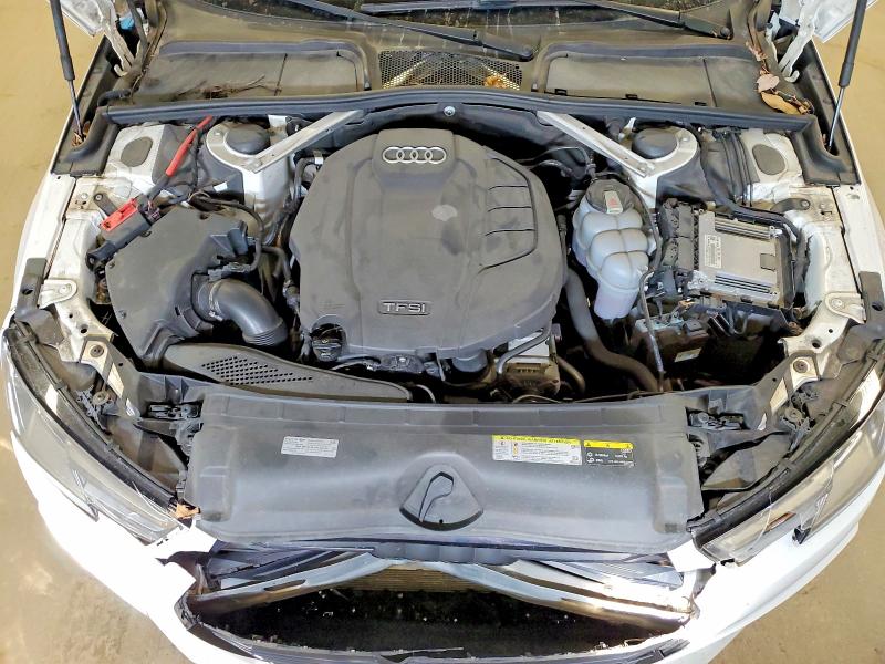 79729255 :رقم المزاد ، WAUGMAF47KA122867 vin ، 2019 Audi A4 مزاد بيع