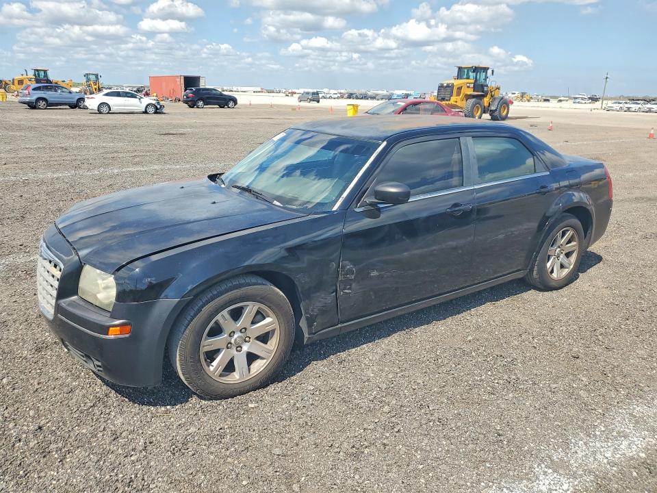 Продаж на аукціоні авто 2006 Chrysler 300, vin: 2C3KA53GX6H524373, номер лоту: 45731076