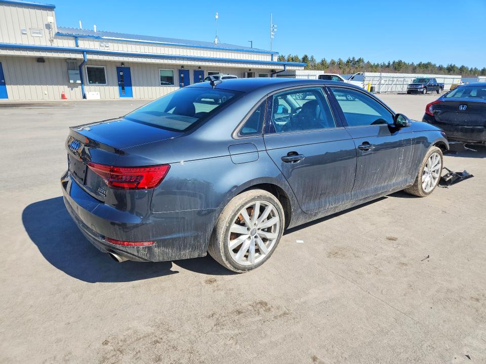 Продажа на аукционе авто 2017 Audi A4, vin: WAUANAF41HN007587, номер лота: 41805276