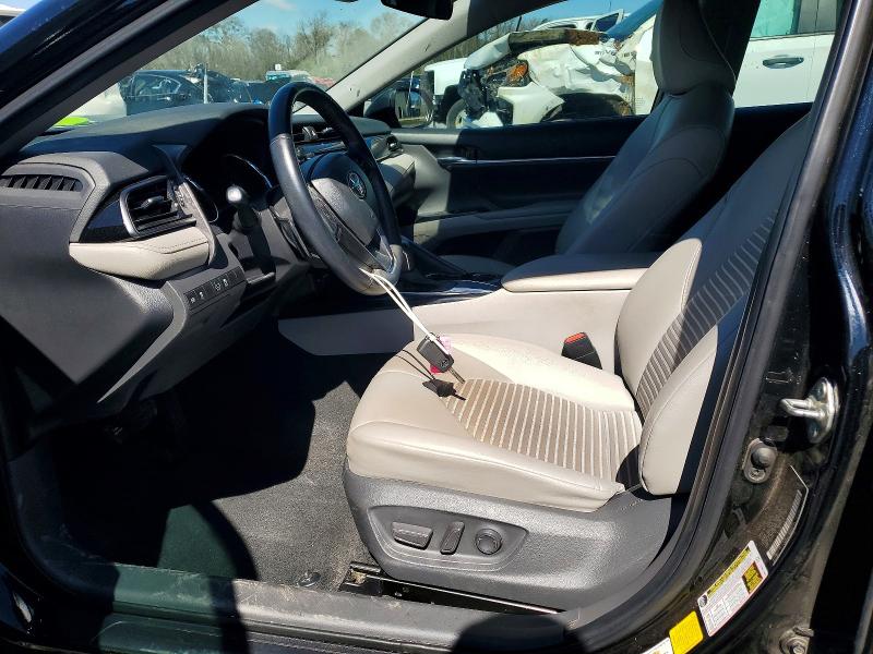 45796686 :رقم المزاد ، 4T1G11AK4LU511222 vin ، 2020 Toyota Camry مزاد بيع