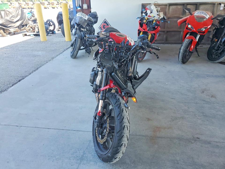 47409916 :رقم المزاد ، MLHPC7054R5000350 vin ، 2024 Honda Cbr500 مزاد بيع
