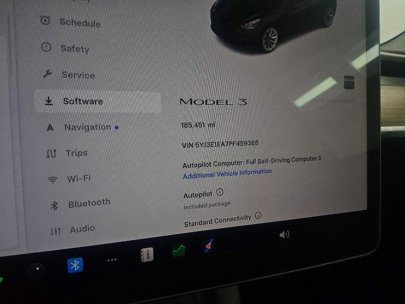 Продажа на аукционе авто 2023 Tesla Model 3, vin: 5YJ3E1EA7PF459365, номер лота: 47470696