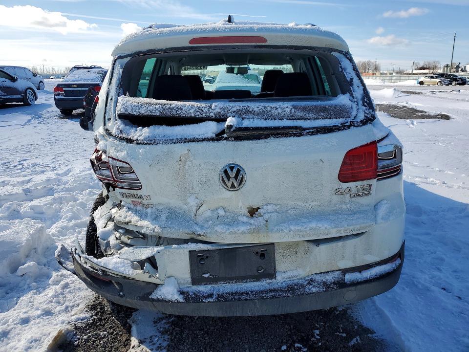 45582446 :رقم المزاد ، WVGJV7AX4FW566691 vin ، 2015 Volkswagen Tiguan مزاد بيع