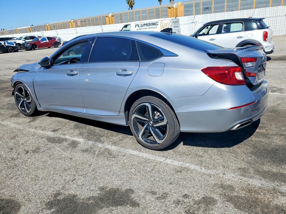 2022 Honda Accord მანქანა იყიდება აუქციონზე, vin: 1HGCV1F45NA097858, აუქციონის ნომერი: 45744326