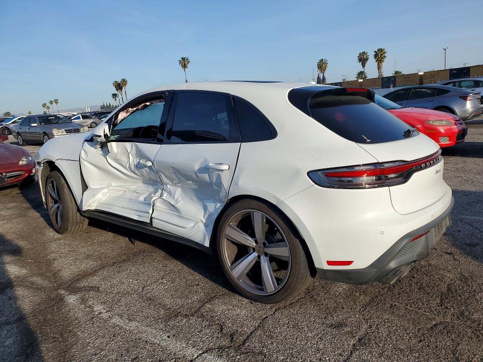46224926 :رقم المزاد ، WP1AA2A56RLB19396 vin ، 2024 Porsche Macan مزاد بيع