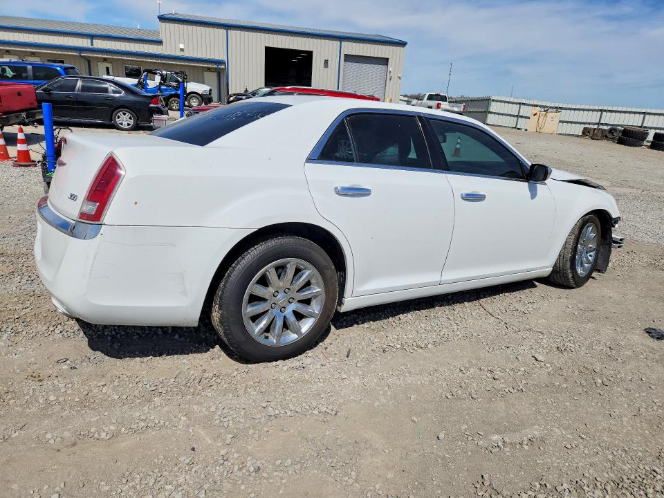 2012 Chrysler 300 მანქანა იყიდება აუქციონზე, vin: 2C3CCACG1CH242335, აუქციონის ნომერი: 47437126