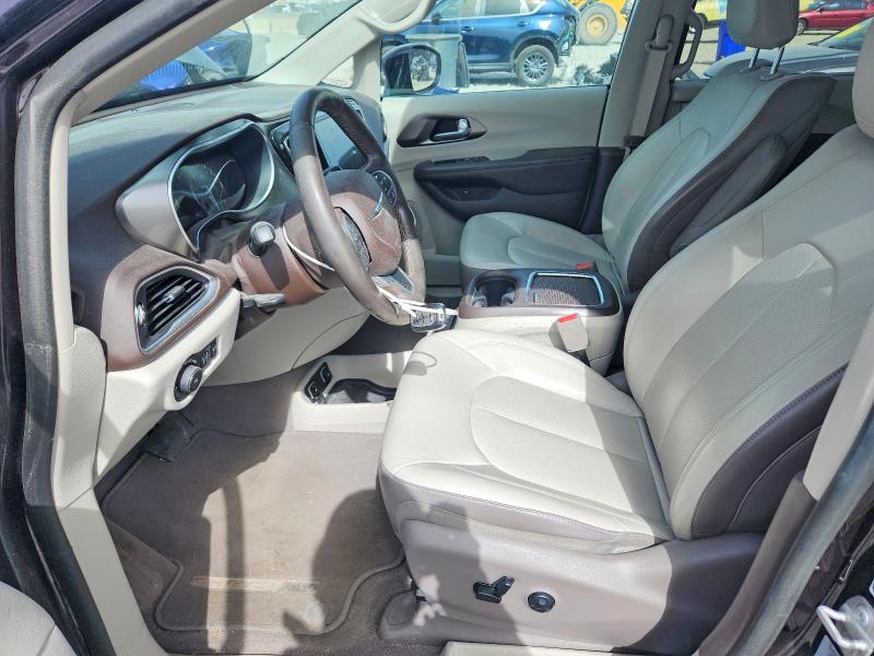 45814826 :رقم المزاد ، 2C4RC1EG6HR525561 vin ، 2017 Chrysler Pacifica مزاد بيع