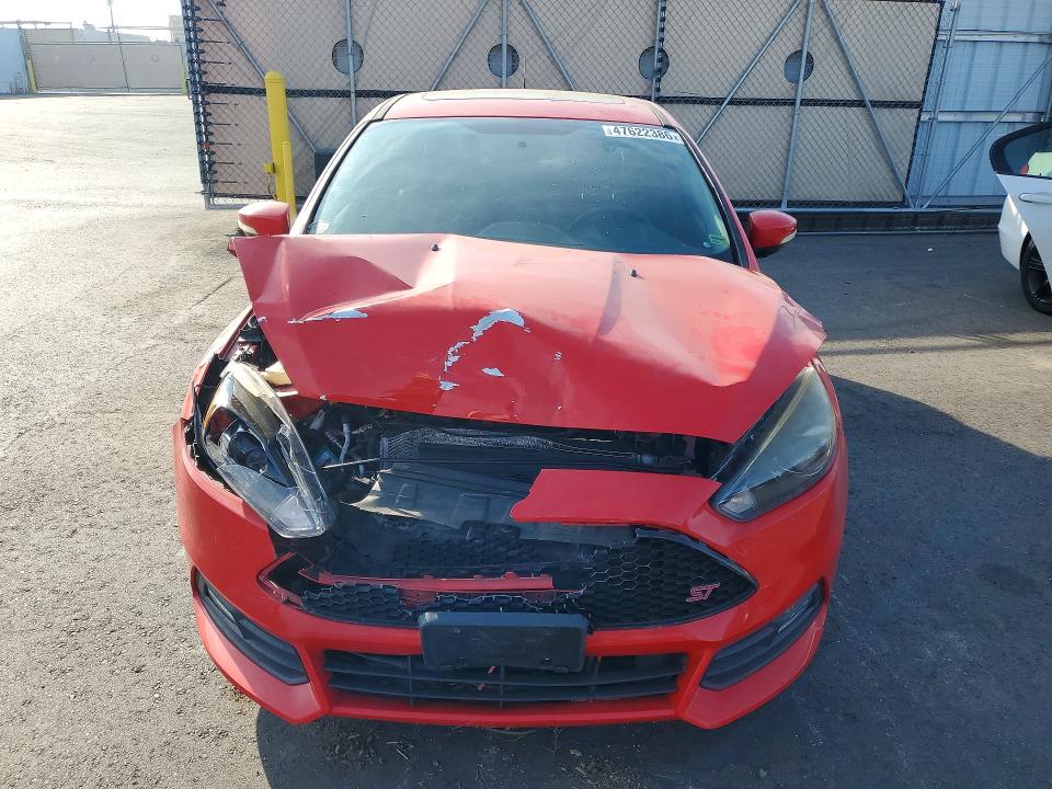 2017 Ford Focus მანქანა იყიდება აუქციონზე, vin: 1FADP3L98HL333717, აუქციონის ნომერი: 47622386