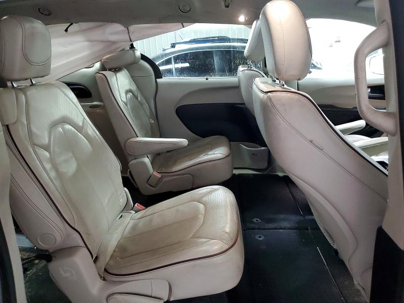 79682535 :رقم المزاد ، 2C4RC1GG1KR551733 vin ، 2019 Chrysler Pacifica مزاد بيع
