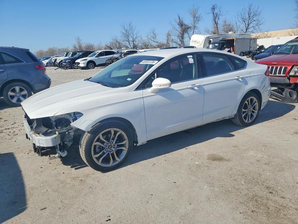 Auction sale of the 2020 Ford Fusion, vin: 3FA6P0CD1LR130335, lot number: 45853136