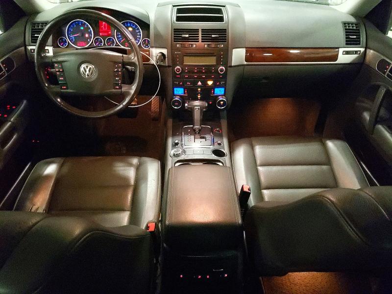 2010 Volkswagen Touareg მანქანა იყიდება აუქციონზე, vin: WVGBF7A91AD002584, აუქციონის ნომერი: 46550796