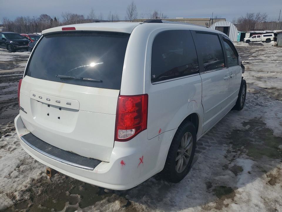 2015 Dodge Grand Caravan მანქანა იყიდება აუქციონზე, vin: 2C4RDGBG3FR722382, აუქციონის ნომერი: 47569066