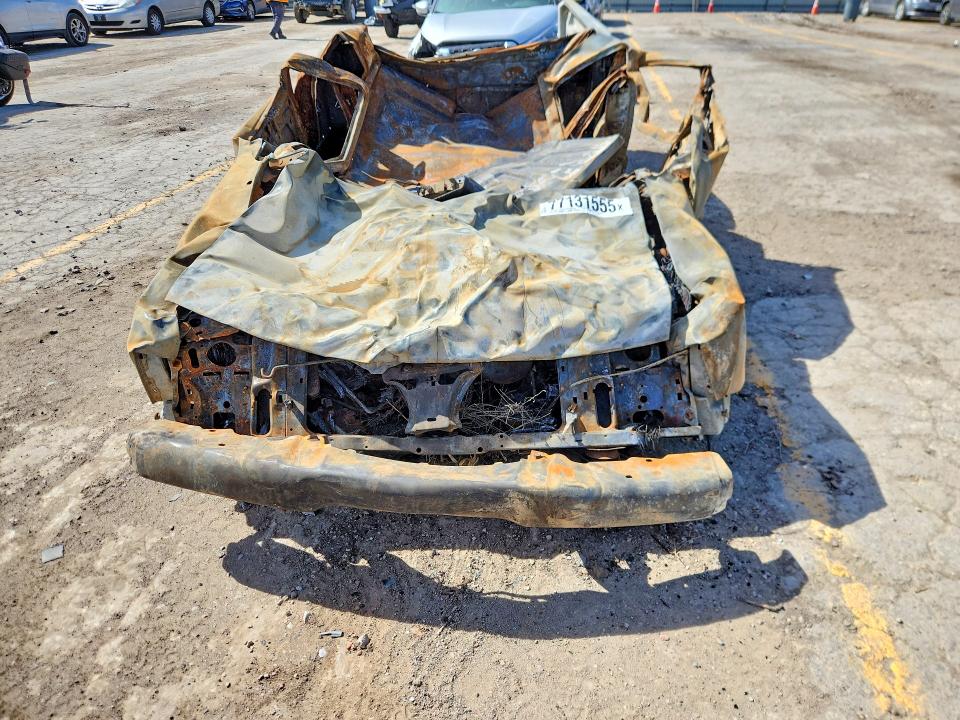 77131555 :رقم المزاد ، 1GTCS19W1Y8174113 vin ، 2000 Gmc Sonoma مزاد بيع