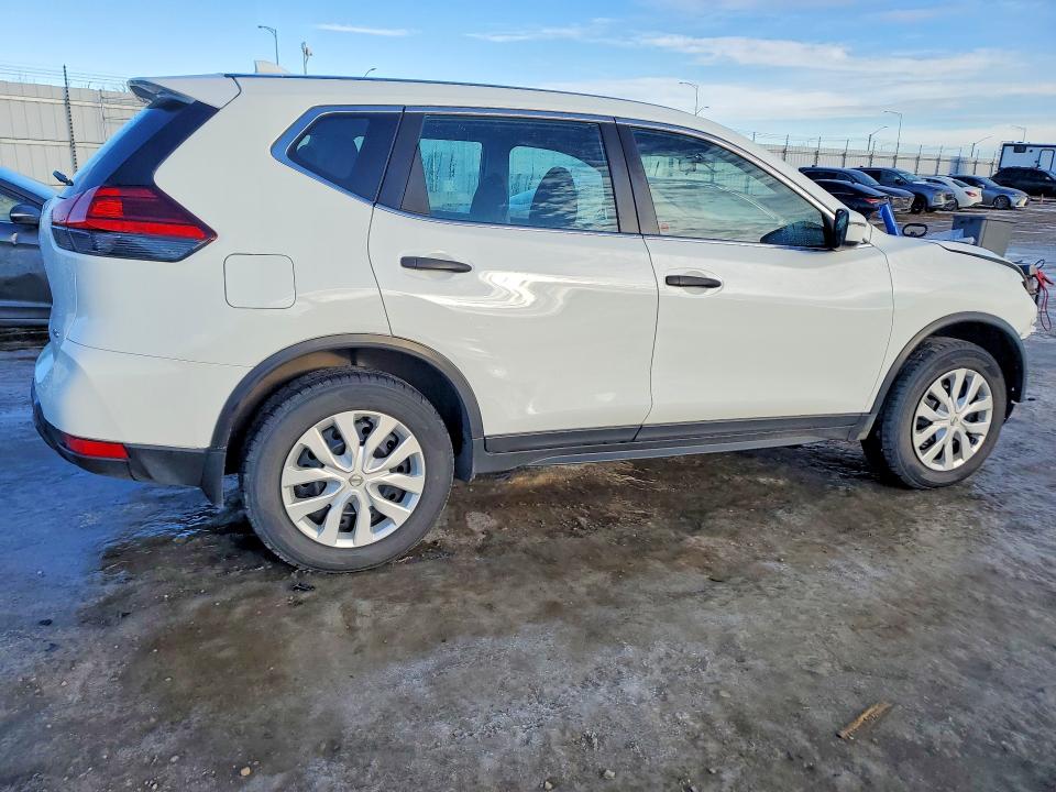 46098936 :رقم المزاد ، 5N1AT2MV9HC854147 vin ، 2017 Nissan Rogue مزاد بيع
