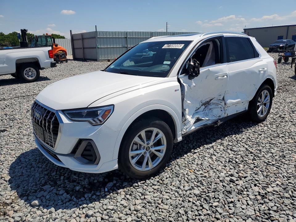 Продажа на аукционе авто 2025 Audi Q3, vin: WA1DECF31S1003213, номер лота: 47709006