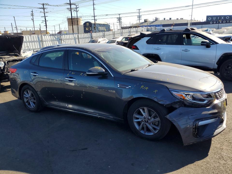 2020 Kia Optima მანქანა იყიდება აუქციონზე, vin: 5XXGT4L39LG433029, აუქციონის ნომერი: 47135826