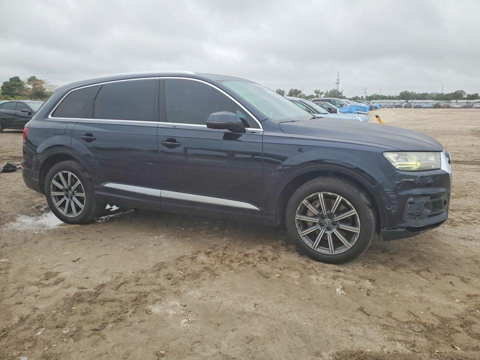 Продаж на аукціоні авто 2017 Audi Q7, vin: WA1LHAF79HD056419, номер лоту: 46057186