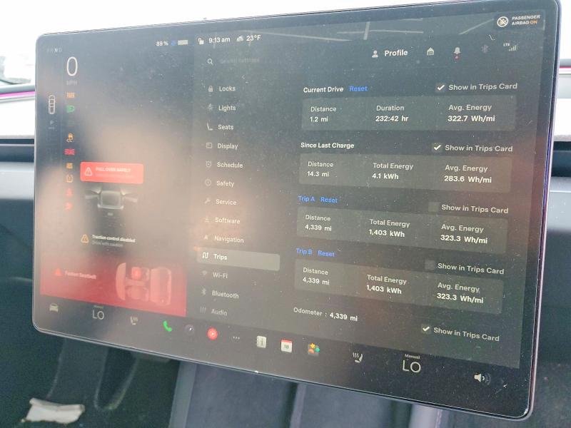 2025 Tesla Model 3 მანქანა იყიდება აუქციონზე, vin: 5YJ3E1EA2SF994922, აუქციონის ნომერი: 46349036