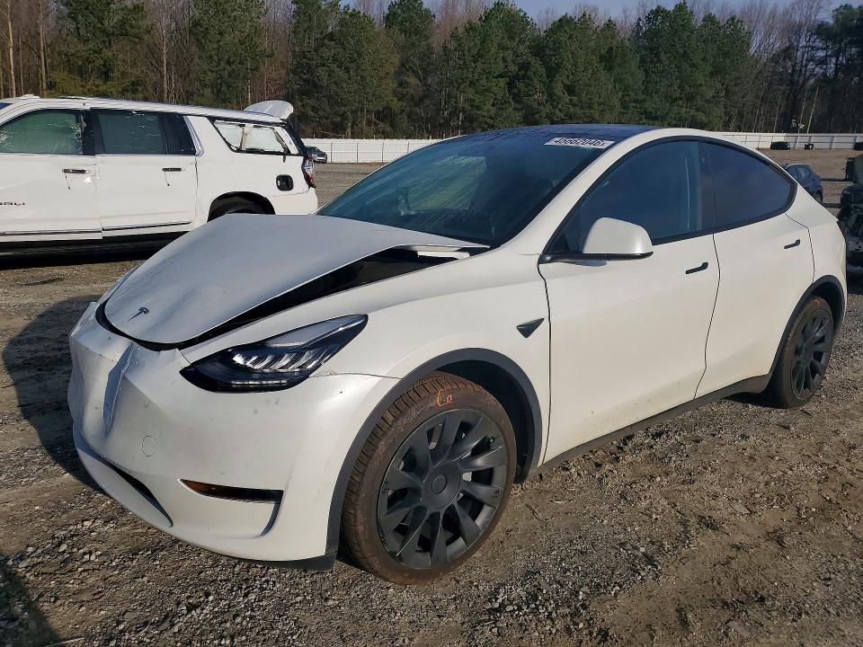 Продажа на аукционе авто 2023 Tesla Model Y, vin: 7SAYGDEE9PA047940, номер лота: 45662046