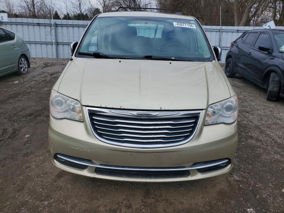 45977156 :رقم المزاد ، 2C4RC1GG6CR118149 vin ، 2012 Chrysler Town & Country مزاد بيع