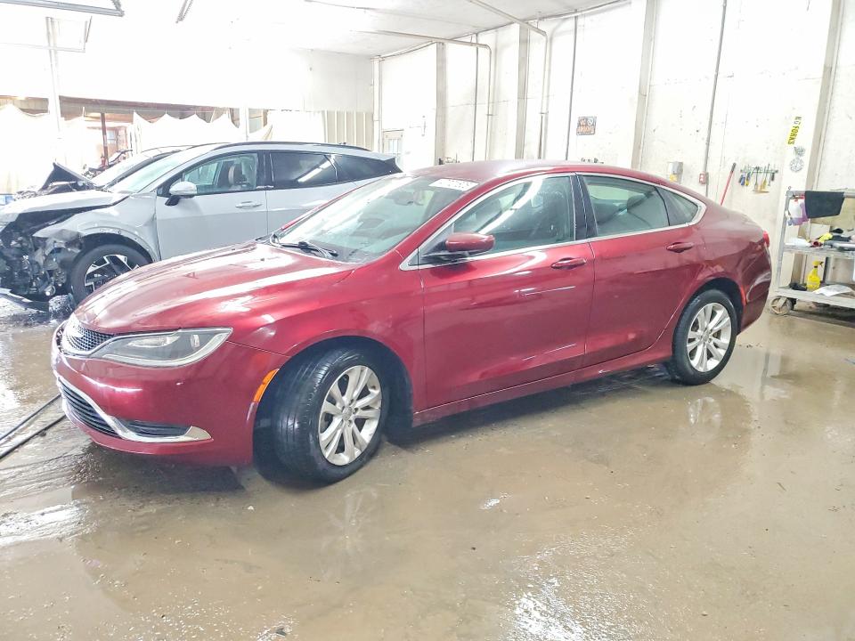 47721806 :رقم المزاد ، 1C3CCCABXFN717267 vin ، 2015 Chrysler 200 مزاد بيع