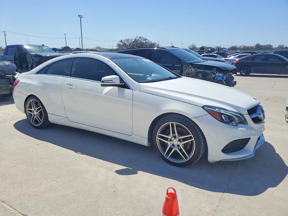 46055676 :رقم المزاد ، WDDKJ6FB0GF326220 vin ، 2016 Mercedes-benz E مزاد بيع