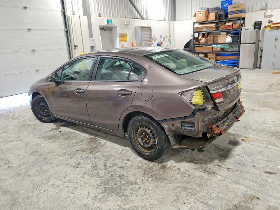 Продажа на аукционе авто 2013 Honda Civic, vin: 2HGFB2F43DH027075, номер лота: 79771235