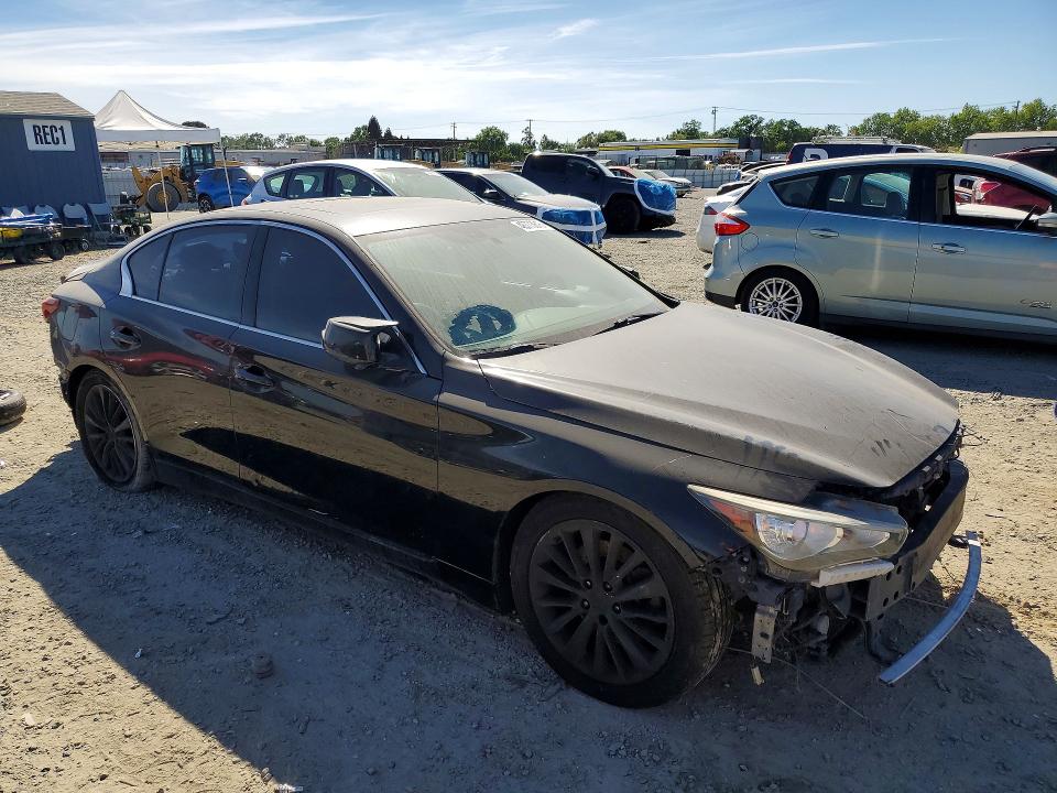 46773616 :رقم المزاد ، JN1EV7AR1JM436821 vin ، 2018 Infiniti Q50 مزاد بيع