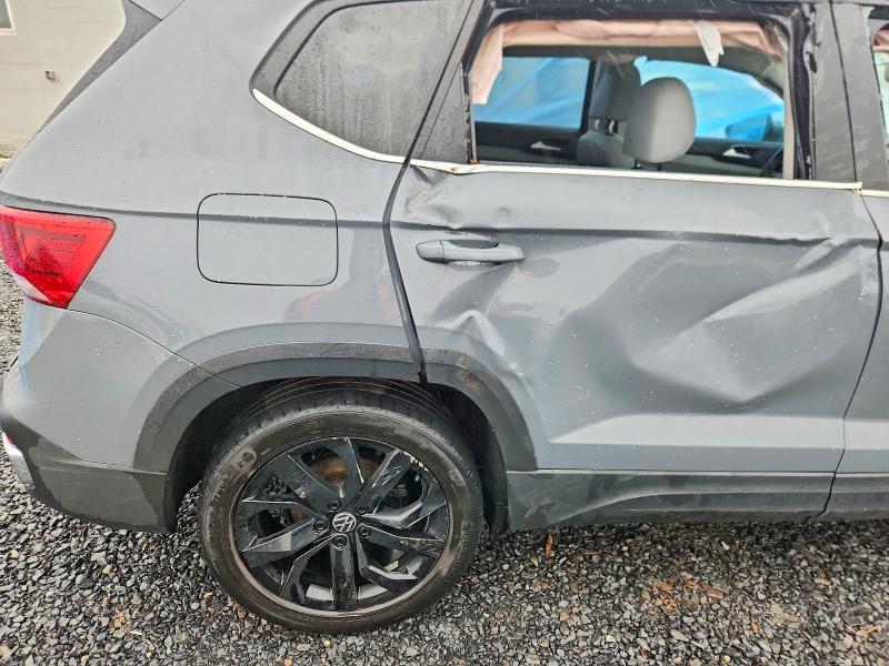 Продажа на аукционе авто 2022 Volkswagen Taos, vin: 3VVPX7B2XNM011031, номер лота: 78756415