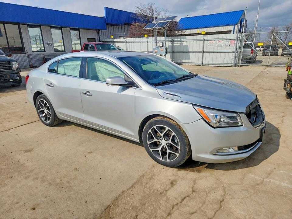 2016 Buick Lacrosse მანქანა იყიდება აუქციონზე, vin: 1G4G45G33GF220686, აუქციონის ნომერი: 45598146