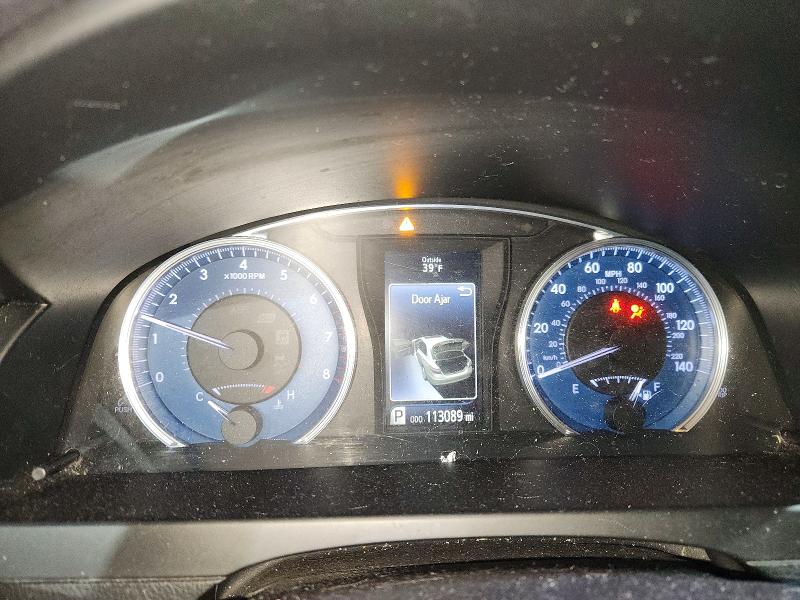 46591496 :رقم المزاد ، 4T1BF1FK9HU684732 vin ، 2017 Toyota Camry مزاد بيع