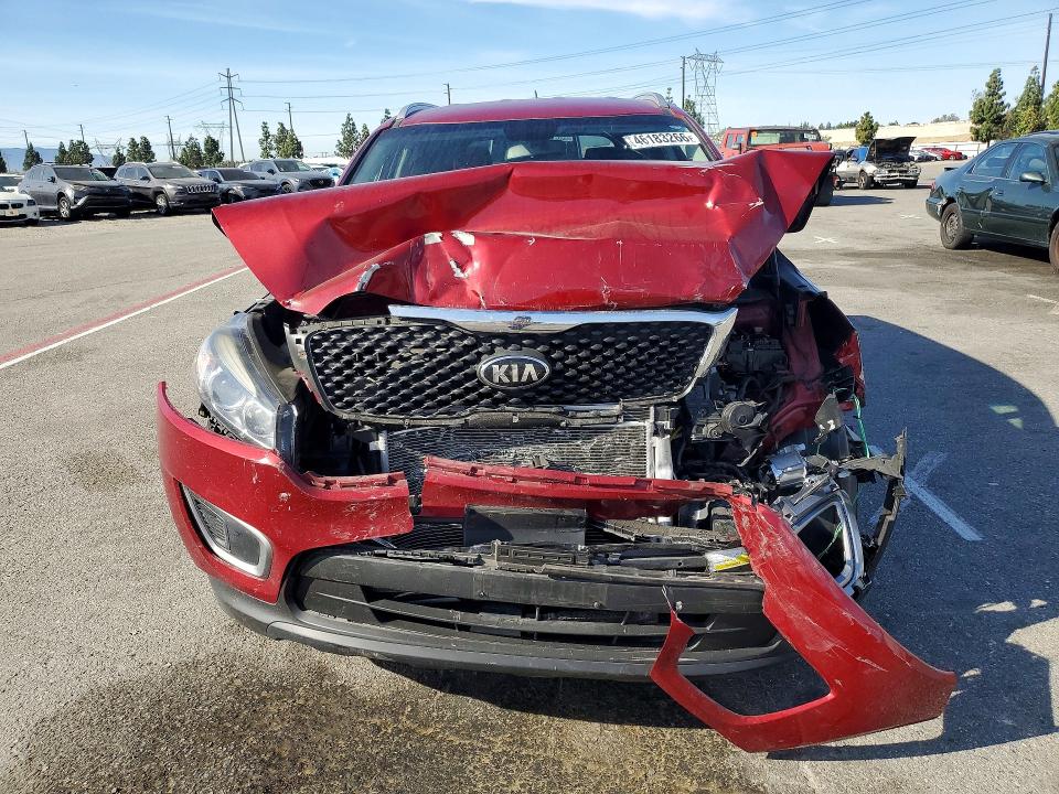 46183266 :رقم المزاد ، 5XYPGDA55GG178227 vin ، 2016 Kia Sorento مزاد بيع