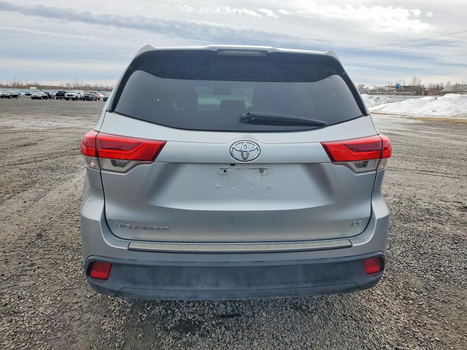 Продаж на аукціоні авто 2018 Toyota Highlander, vin: 5TDZZRFH1JS276751, номер лоту: 41895546