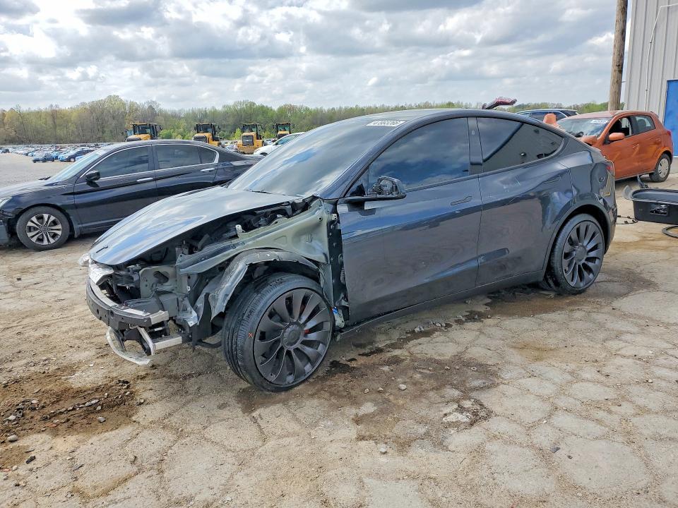 Aukcja sprzedaży 2025 Tesla Model Y, vin: 7SAYGDEF0SA346296, numer aukcji: 47993266