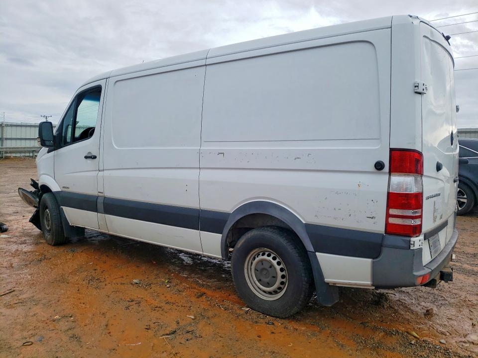 2014 Mercedes Benz Sprinter მანქანა იყიდება აუქციონზე, vin: WD3PE7DC9E5908156, აუქციონის ნომერი: 45800846
