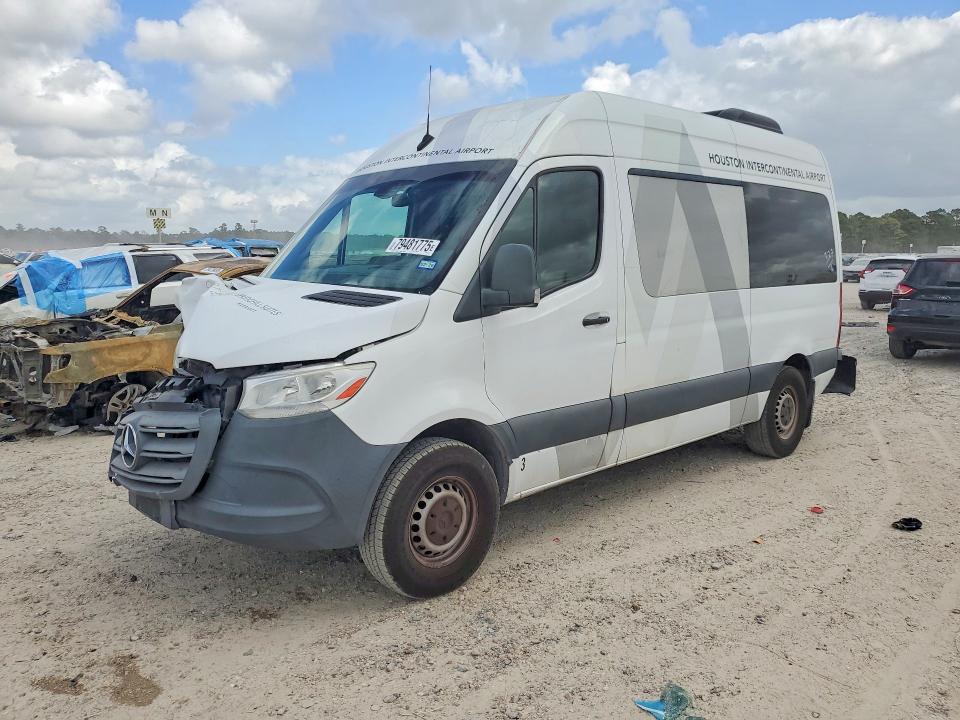 79481775 :رقم المزاد ، WDZPF0CD7KT004107 vin ، 2019 Mercedes-benz Sprinter مزاد بيع