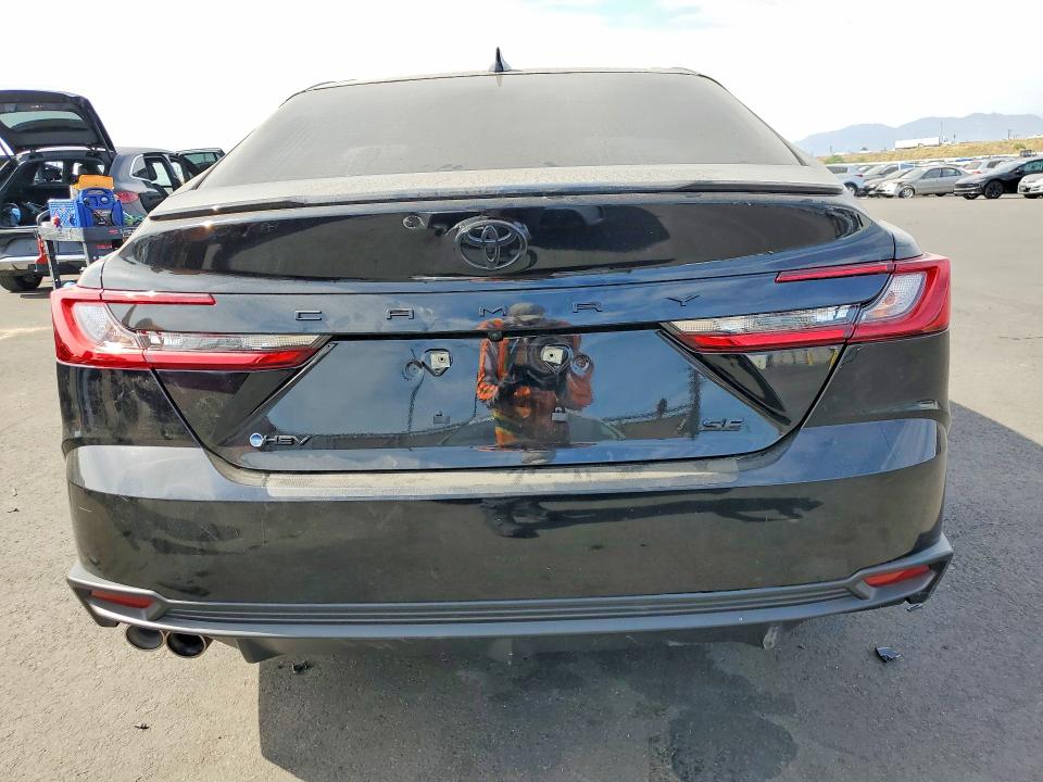 47025196 :رقم المزاد ، 4T1DAACK4SU111658 vin ، 2025 Toyota Camry مزاد بيع