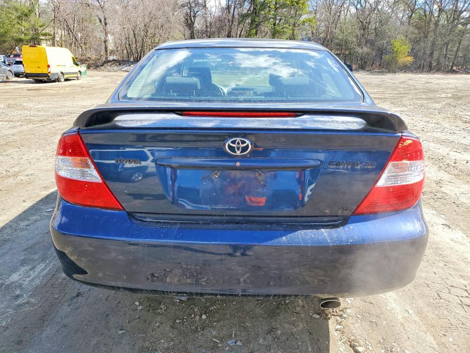 Продаж на аукціоні авто 2002 Toyota Camry, vin: JTDBF30K620063729, номер лоту: 47057016
