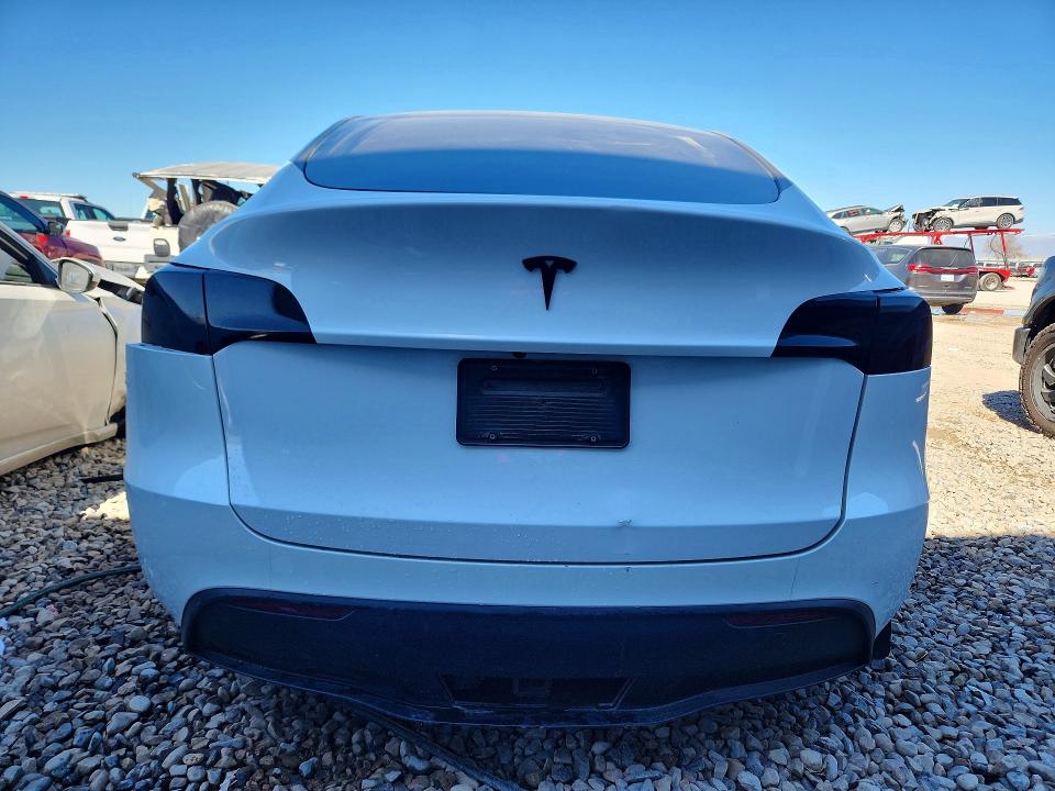 Продажа на аукционе авто 2023 Tesla Model Y, vin: 7SAYGAEE5PF707425, номер лота: 45974806