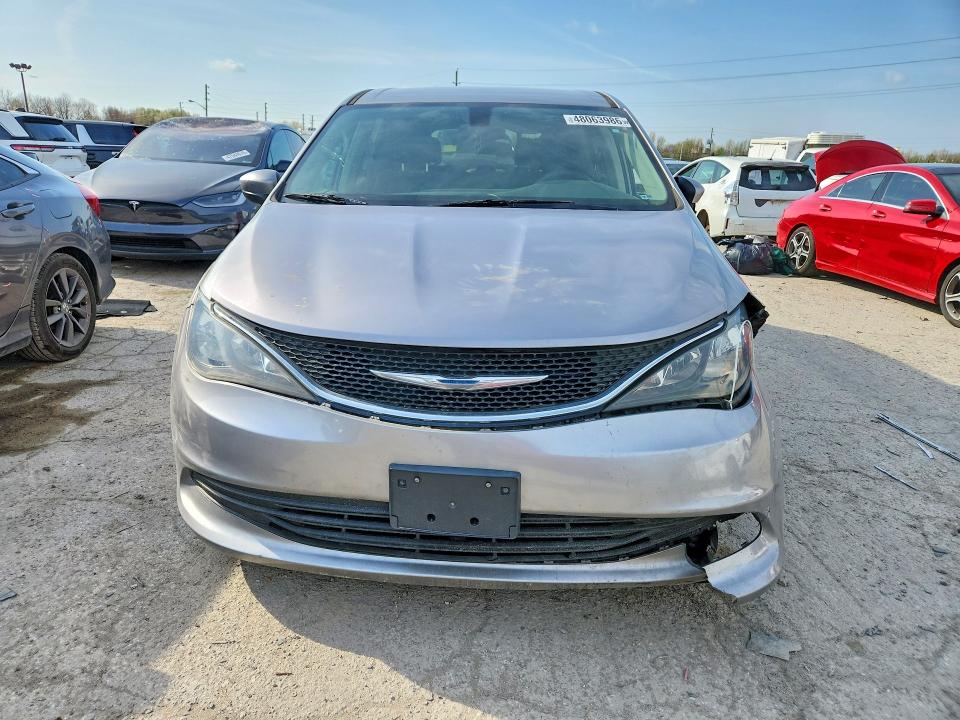 2017 Chrysler Pacifica მანქანა იყიდება აუქციონზე, vin: 2C4RC1CG4HR553197, აუქციონის ნომერი: 48063986