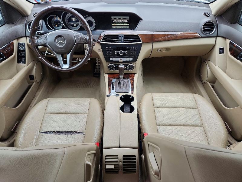 2014 Mercedes-benz C მანქანა იყიდება აუქციონზე, vin: WDDGF8AB7EA956868, აუქციონის ნომერი: 79610155